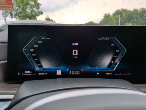 Certified 2024 BMW X7 M60i w/ Executive Package AWD/4WD image 17