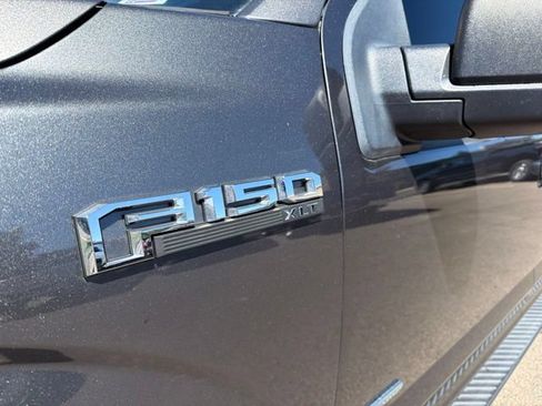 Used 2016 Ford F150 XLT w/ Equipment Group 302A Luxury AWD/4WD image 11