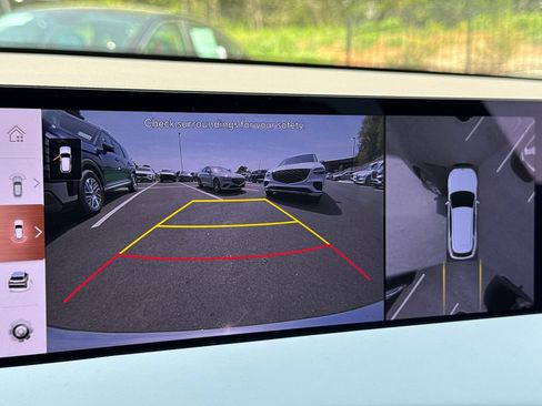 New 2026 Genesis GV70 2.5T Advanced AWD/4WD image 32