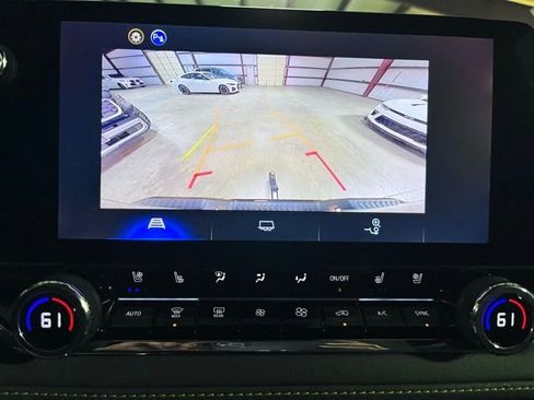 Used 2025 Chevrolet Colorado ZR2 AWD/4WD image 18