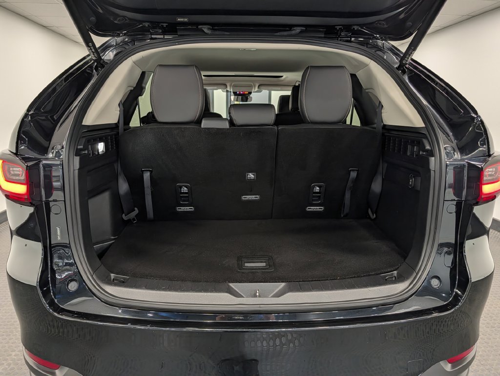 Used 2024 MAZDA CX-90 3.3 Turbo w/ Preferred Package AWD/4WD image 25