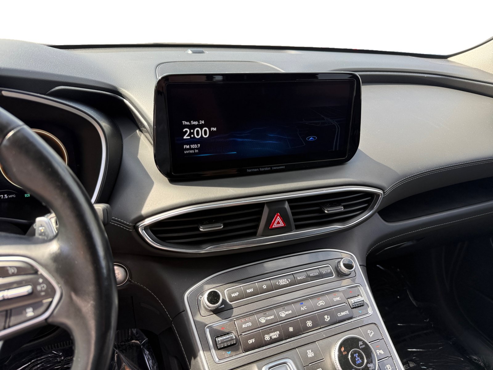 Certified 2023 Hyundai Santa Fe Limited AWD/4WD image 12