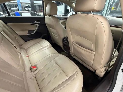 Used 2016 Buick Regal Sedan 4D image 10