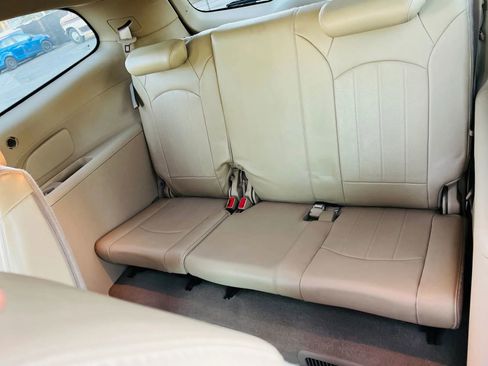 Used 2012 Buick Enclave Leather image 12