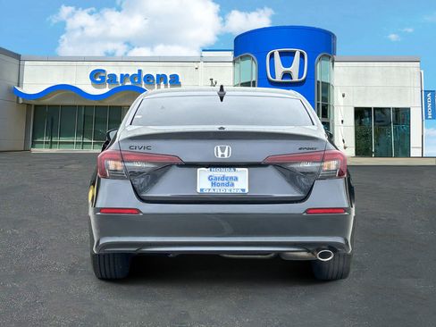 Used 2026 Honda Civic Sport image 5