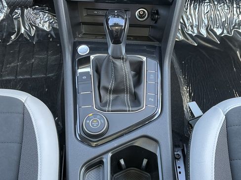 New 2026 Volkswagen Taos SE AWD/4WD image 20