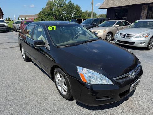 Used 2007 Honda Accord SE image 2