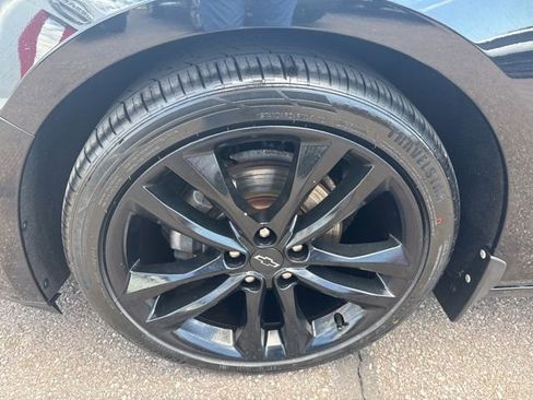 Used 2020 Chevrolet Malibu LT w/ Leather Package FWD image 30