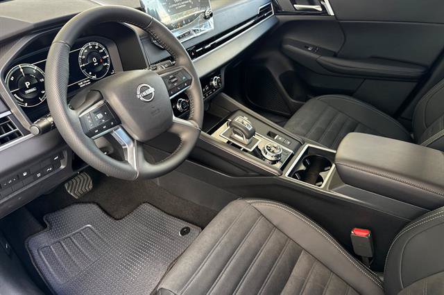 New 2026 Nissan Rogue SL AWD/4WD image 10