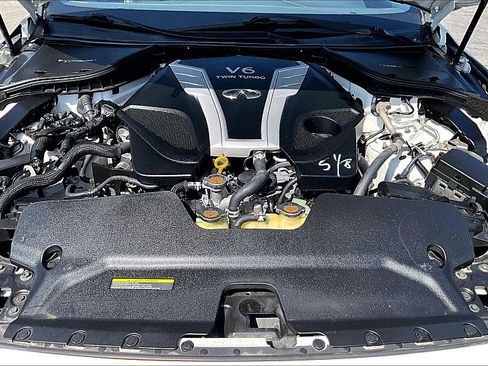 Used 2018 INFINITI Q60 3.0t Luxe image 17