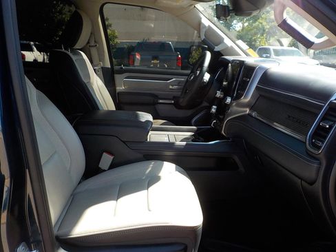 Used 2023 RAM 1500 Limited image 14