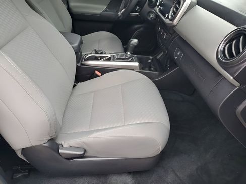 Used 2021 Toyota Tacoma SR5 image 16