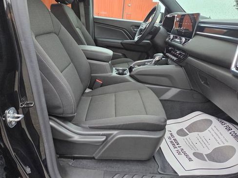 Used 2023 GMC Canyon Elevation w/ Convenience Package AWD/4WD image 37