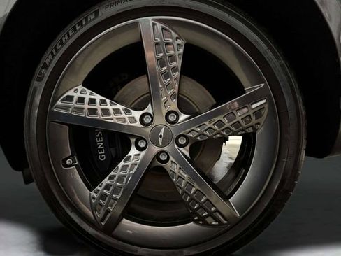 Used 2025 Genesis GV70 3.5T Sport w/ Sport Prestige Package image 37