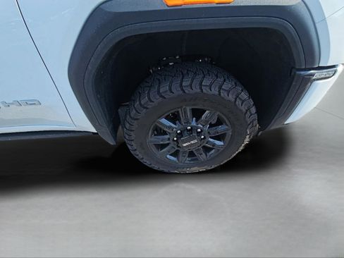 Used 2024 GMC Sierra 2500 AT4 w/ AT4 Premium Plus Package image 14