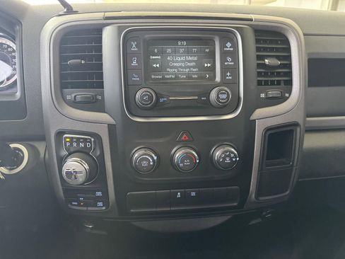 Used 2018 RAM 1500 Express w/ Express Value Package image 19