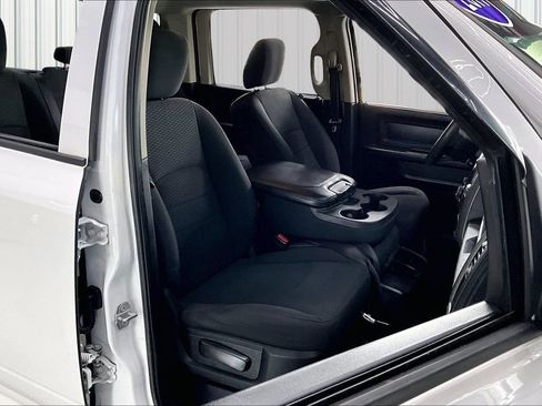 Used 2019 RAM 1500 Express w/ Wheel & Sound Group image 27