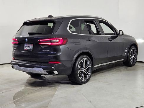 Certified 2022 BMW X5 xDrive40i w/ Parking Assistance Package image 7