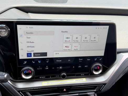 New 2026 Lexus TX 500h AWD image 18