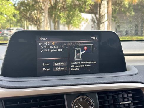 Certified 2022 Lexus RX 350 FWD w/ Premium Package image 27
