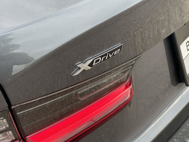 Used 2022 BMW 330i xDrive Sedan w/ Driving Assistance Package AWD/4WD image 17