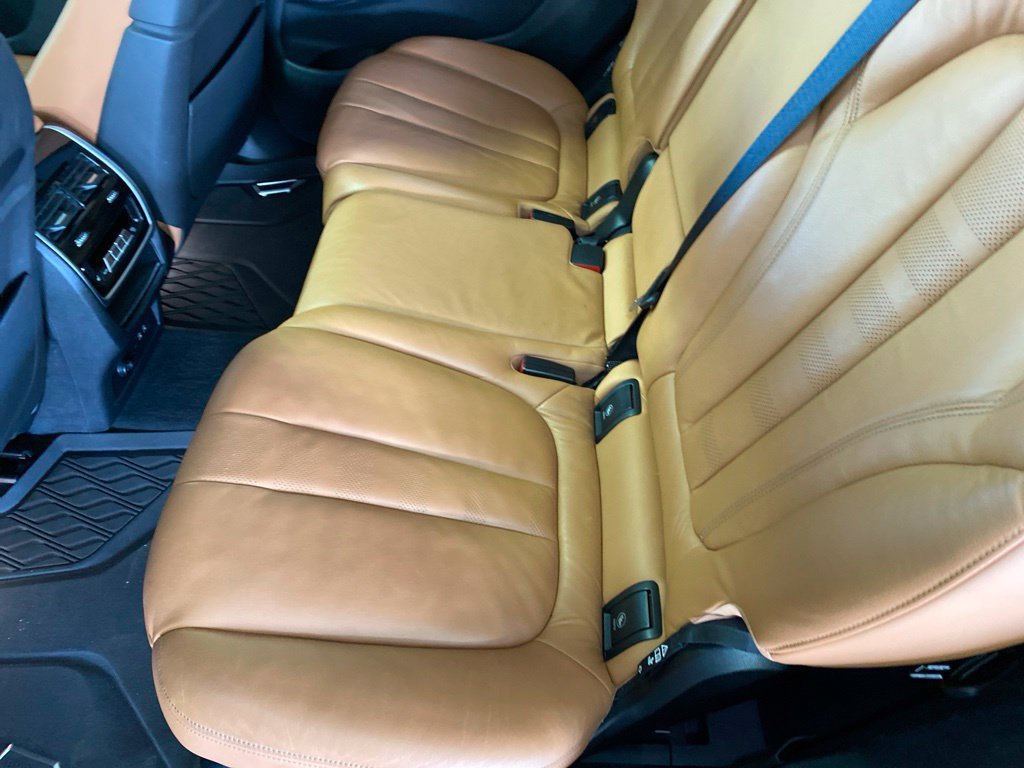 Used 2019 BMW X7 xDrive40i w/ Premium Package AWD/4WD image 11