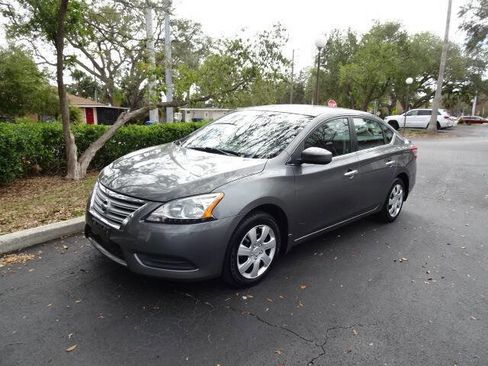 Used 2015 Nissan Sentra S image 2