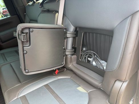 Used 2023 GMC Sierra 2500 Denali w/ Technology Package AWD/4WD image 20