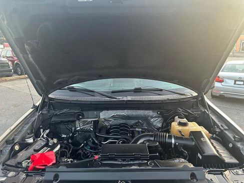 Used 2012 Ford F150 XLT image 22