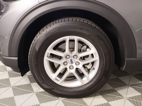 Used 2025 Ford Explorer Active image 19