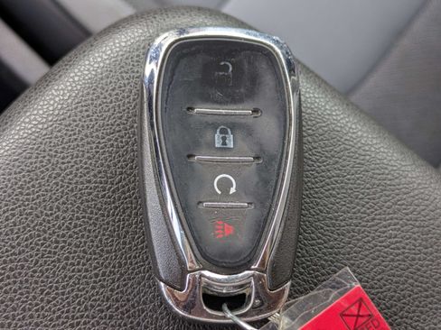 Used 2021 Chevrolet TrailBlazer LT AWD/4WD image 29