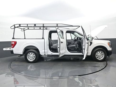 Used 2022 Ford F150 XL w/ Trailer Tow Package image 32