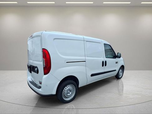 Used 2022 RAM ProMaster City Tradesman FWD image 3