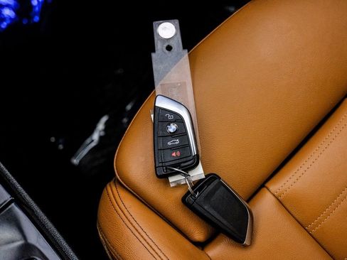 Used 2021 BMW X3 xDrive30e w/ Premium Package image 67