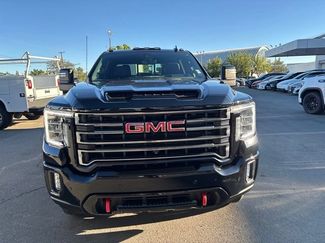 Used 2022 GMC Sierra 2500 AT4 w/ AT4 Premium Plus Package AWD/4WD video 3