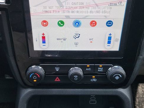 New 2026 Ford Ranger XLT w/ Black Appearance Package RWD image 14