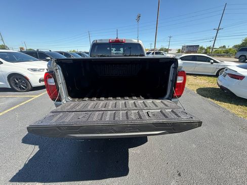 Used 2026 GMC Canyon AT4 w/ Technology Plus Package AWD/4WD image 5