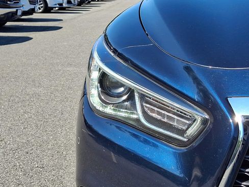 Used 2019 INFINITI QX60 Luxe w/ Sensory Package AWD/4WD image 9