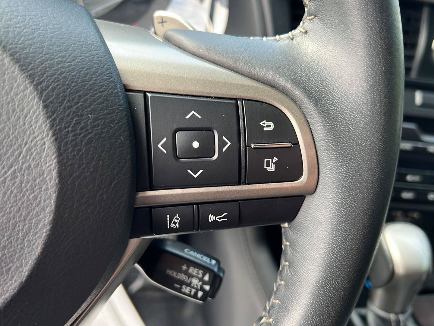 Used 2022 Lexus RX 350 AWD w/ Premium Package image 8