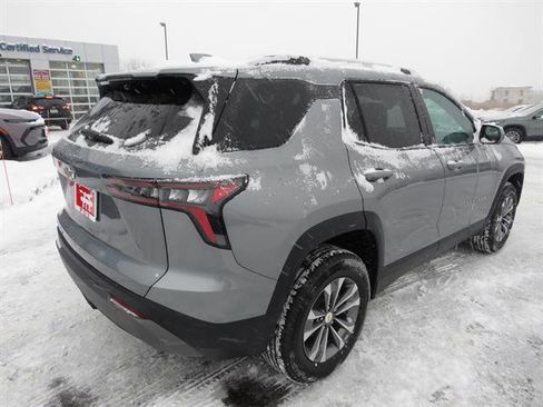 New 2026 Chevrolet Equinox LT w/ Convenience Package II image 4