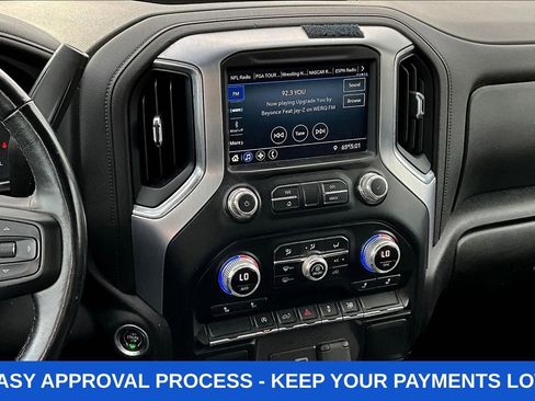 Used 2022 GMC Sierra 1500 Elevation w/ LPO, Elevation Black Package AWD/4WD image 13