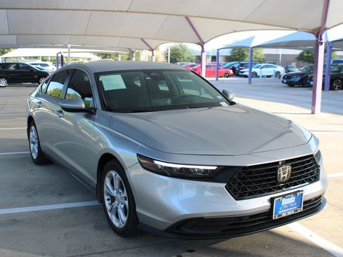 Used 2024 Honda Accord LX image 8