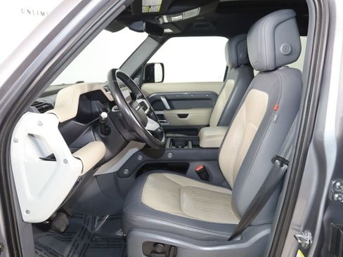 Used 2022 Land Rover Defender 110 X-Dynamic HSE AWD/4WD image 12