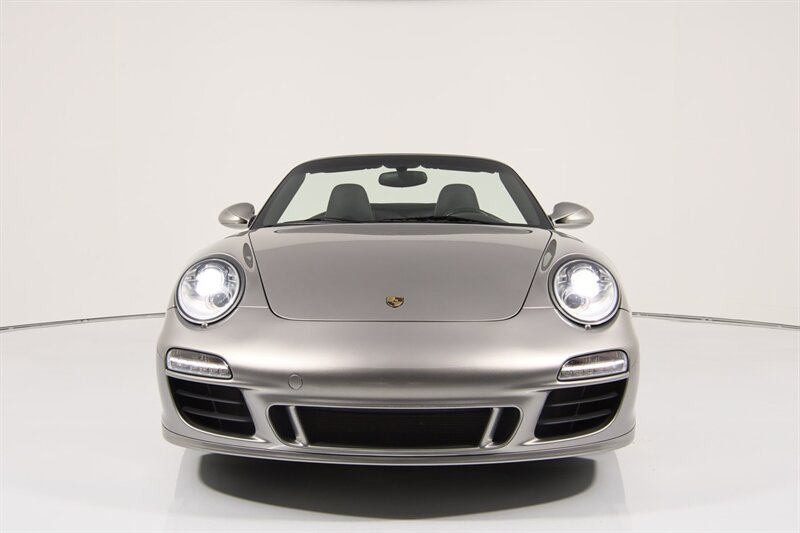 Used 2012 Porsche 911 Carrera 4 GTS AWD/4WD image 3
