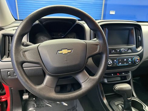 Used 2017 Chevrolet Colorado W/T image 14