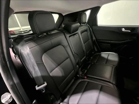 Used 2025 Ford Escape Platinum AWD/4WD image 26