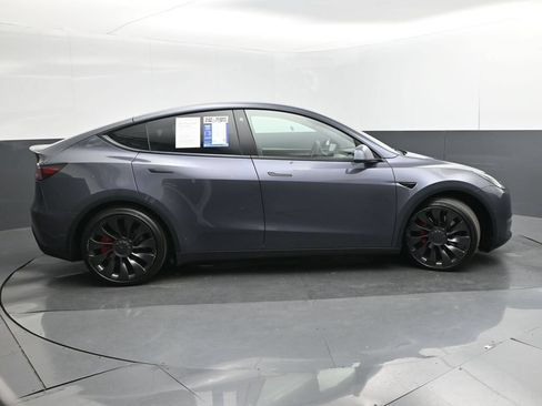 Used 2022 Tesla Model Y Performance AWD/4WD image 33