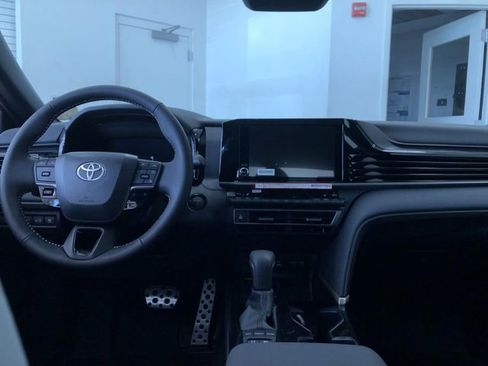 New 2026 Toyota Camry SE image 17
