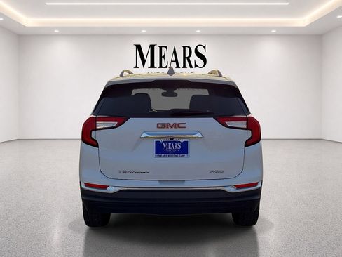Used 2023 GMC Terrain SLT AWD/4WD image 4