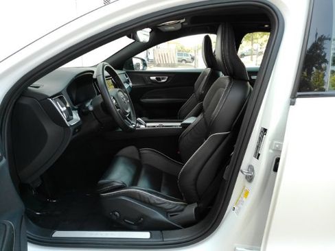 Used 2024 Volvo S60 B5 Plus w/ Climate Package FWD image 16